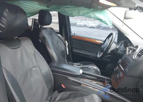 2009 Mercedes-Benz Ml 350 4Matic z USA, uszkodzony, nr VIN 4JGBB86EX9A501159